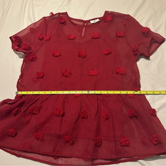 Entro Burgundy Textured Pom Pom Peplum Blouse Size L - Picture 8 of 9